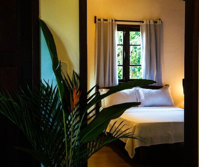 هتل Pousada Samambaia