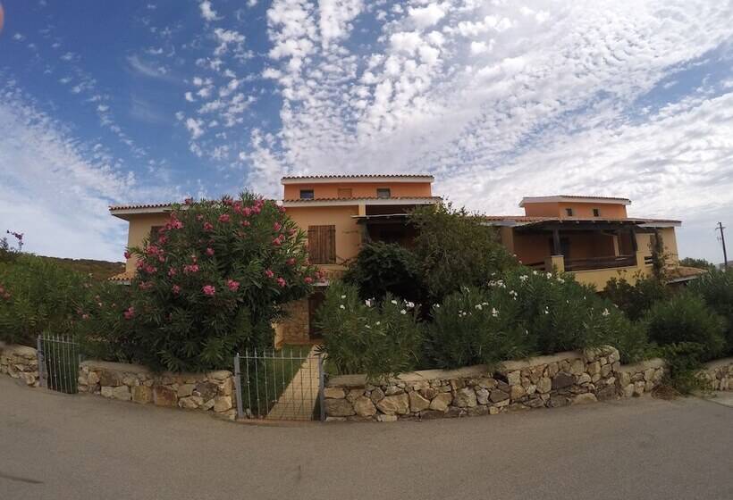 فندق Residence Spiaggia Bianca