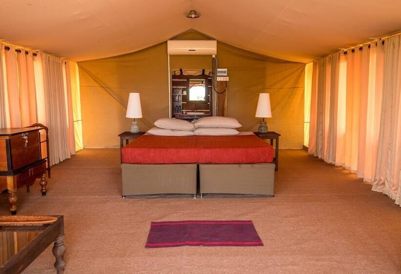 Отель Ruhunu Safari Camping