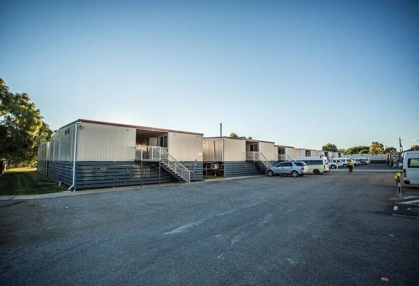 فندق على الطريق Leichhardt Accommodation