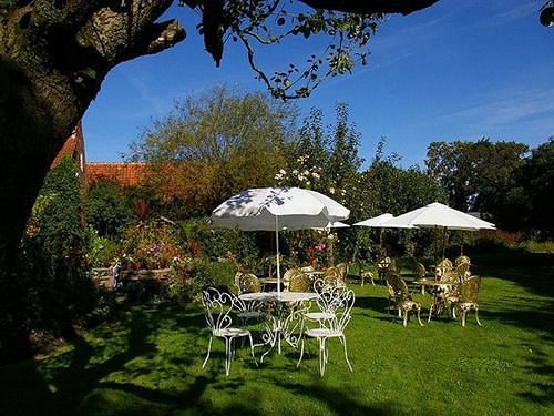 بنسيون Priory House & Oriental Brew House