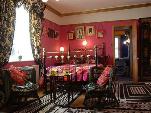 بنسيون Priory House & Oriental Brew House