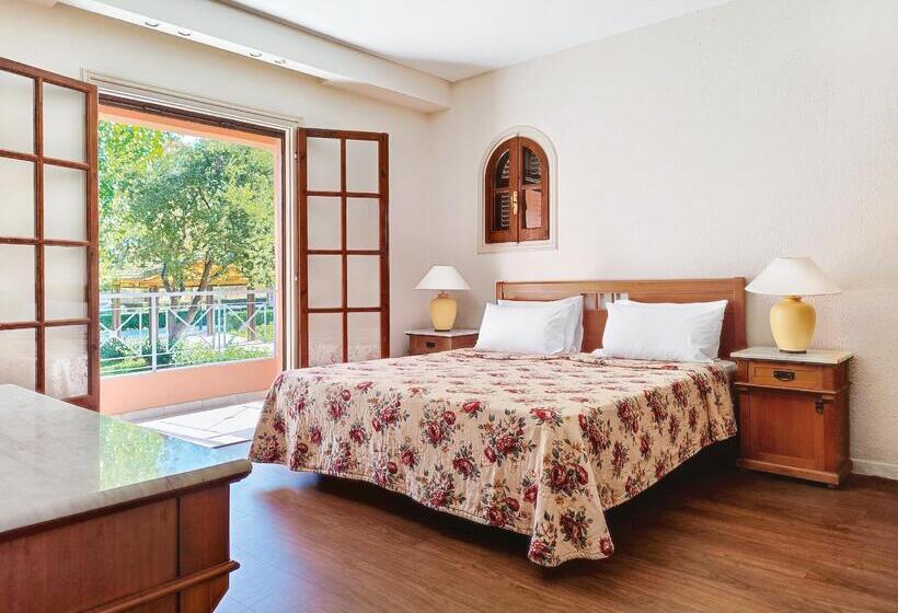 استراحتگاه Grecotel Luxme Costa Botanica
