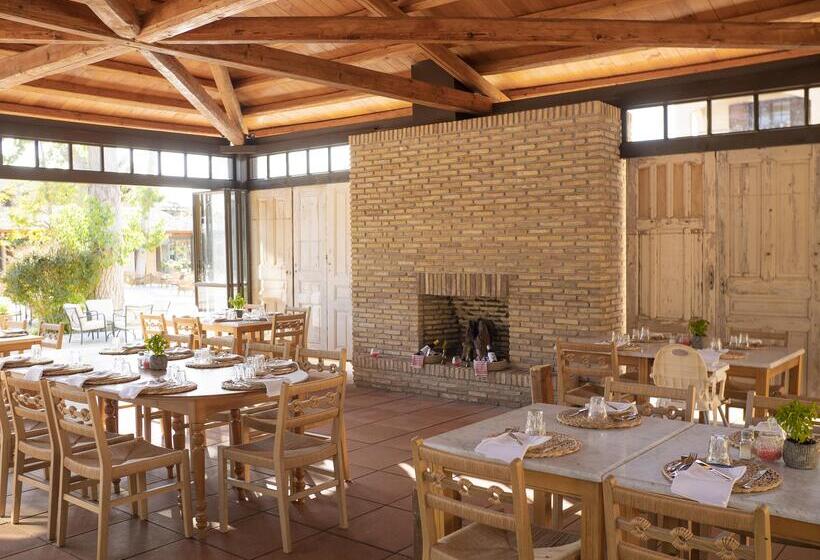 استراحتگاه Grecotel Luxme Costa Botanica