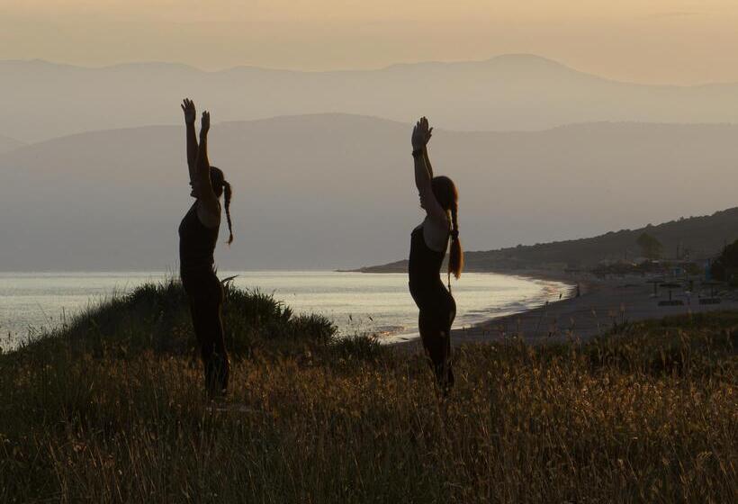 استراحتگاه Grecotel Luxme Costa Botanica