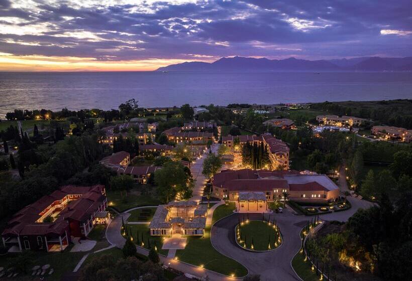 استراحتگاه Grecotel Luxme Costa Botanica
