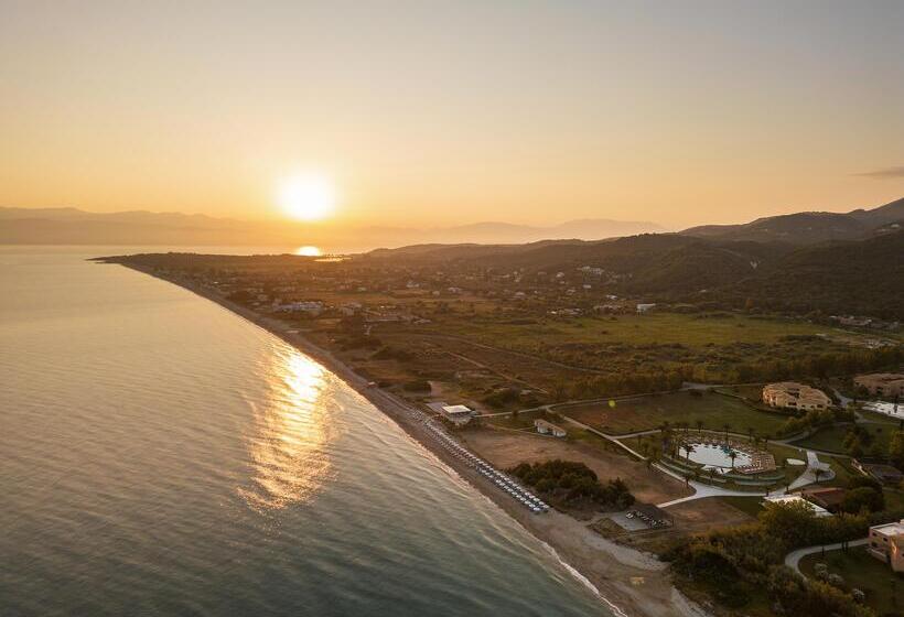 استراحتگاه Grecotel Luxme Costa Botanica