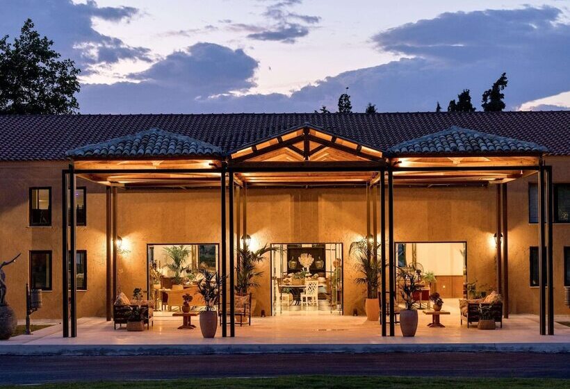 استراحتگاه Grecotel Luxme Costa Botanica