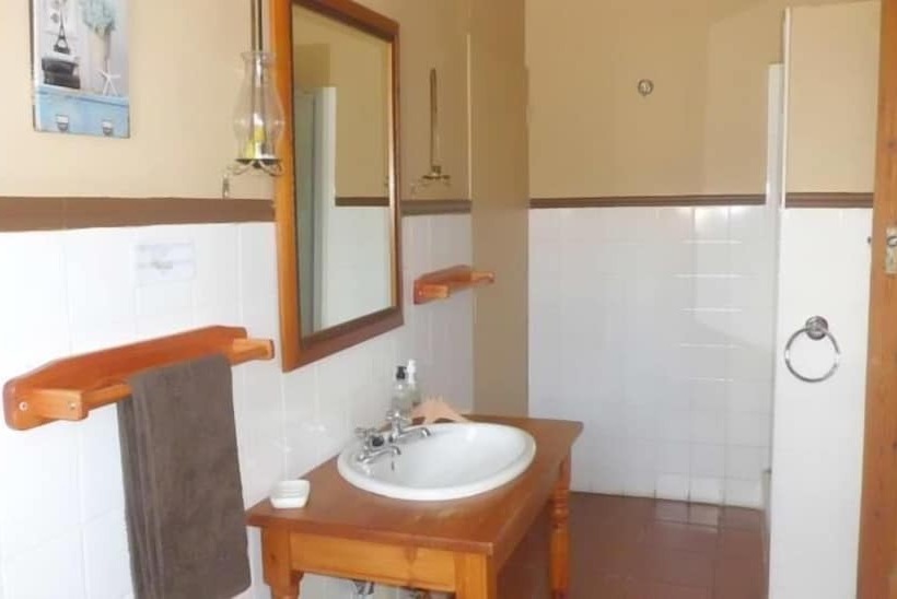 Top House Bed And Breakfast