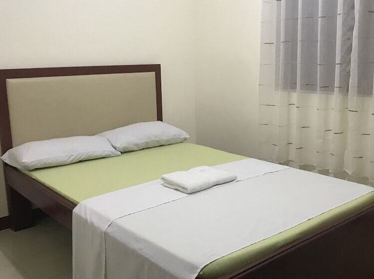 旅馆 Wendy's Apartelle
