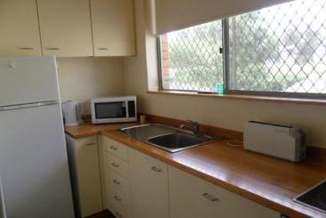 Australian Home Away @ Richmond