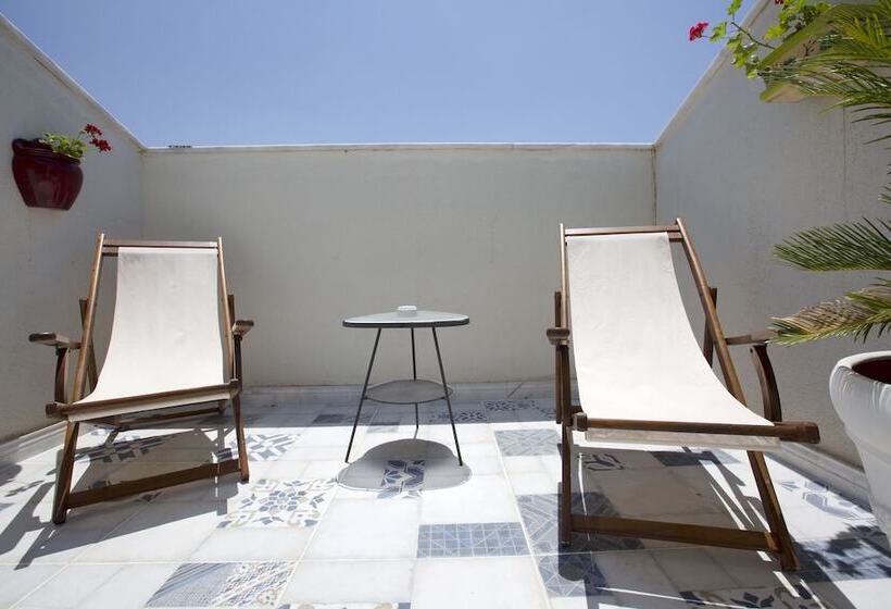 تختخواب و صبحانه Cella Boutique Hotel & Spa