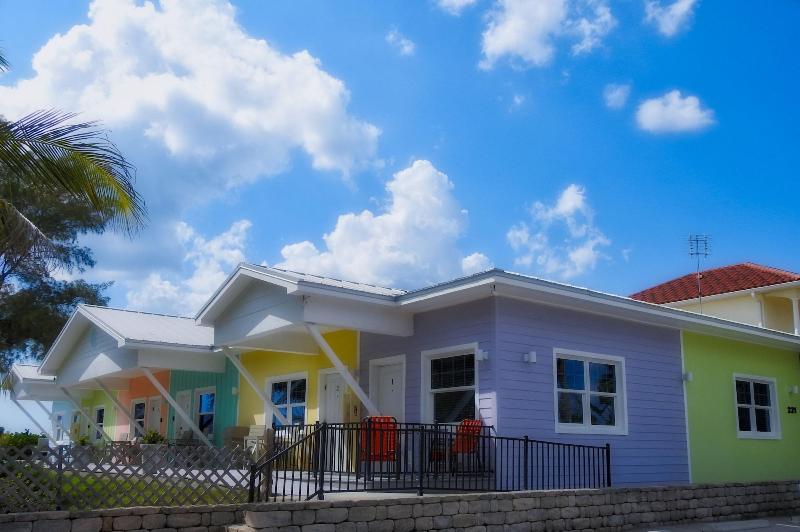 فندق Casey Key Resorts  Beachfront