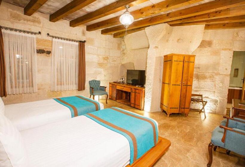 هتل Imperial Cave Suites & Spa