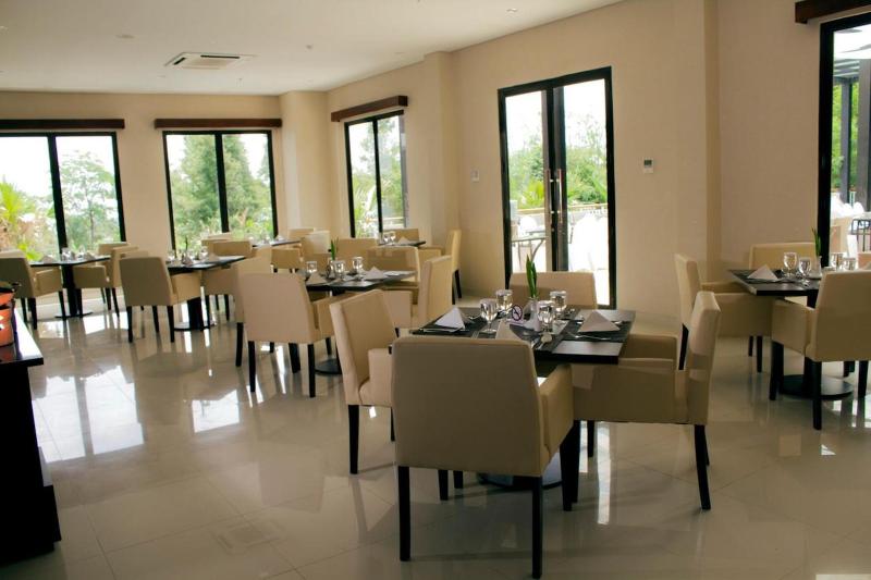 هتل Padjadjaran Suites Resort And Convention