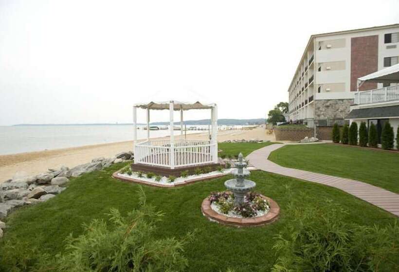 هتل Parkshore Resort