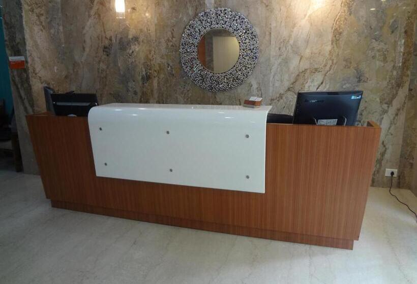 Royal Park Hotel Dockyard