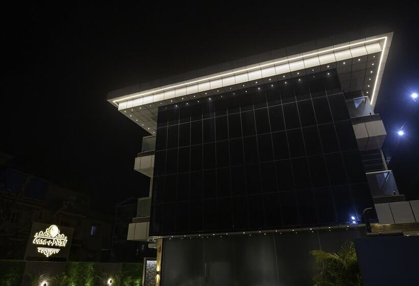 فندق Divan Clarks Inn Goa
