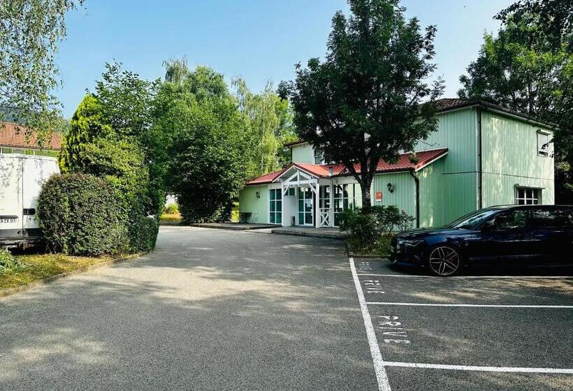فندق Hôtel Gex