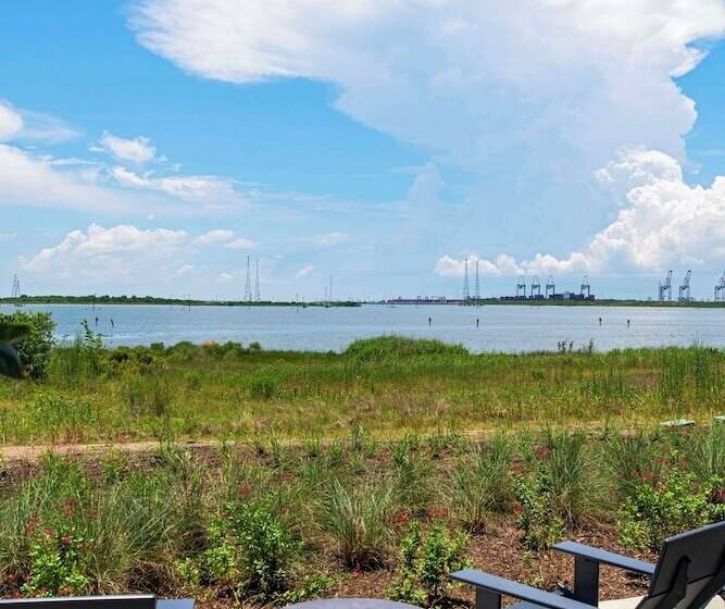 בית מלון כפרי Hyatt Regency Baytown Houston