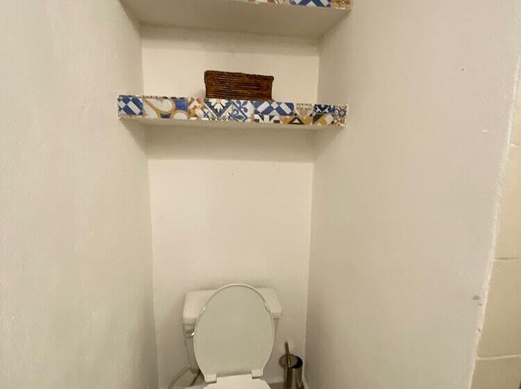 בית מלון כפרי Magnolias Jardin & Boutique Suites