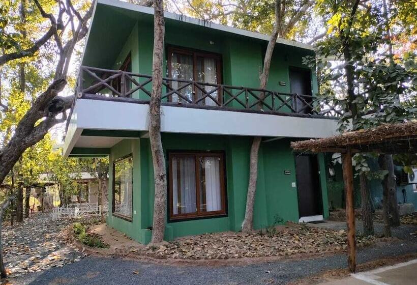 فندق Nirmal Chhaya Nature Resort