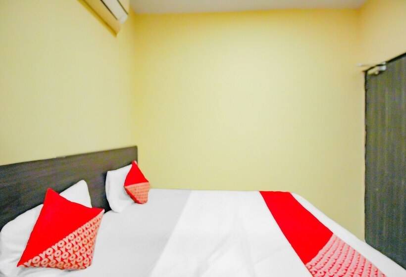 هتل Oyo 90259 Apollo Inn