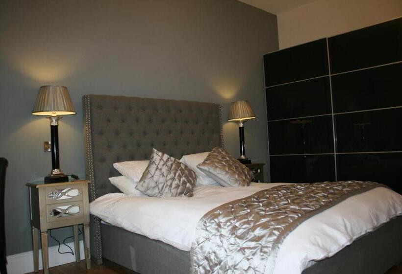 فندق فئة نجمة واحدة The Wyvill Arms