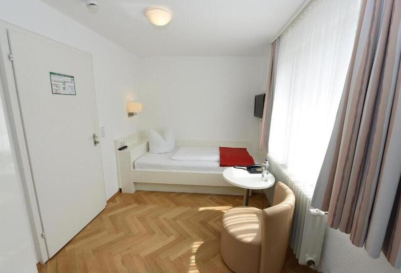 هتل Badischer Landgasthof Hirsch