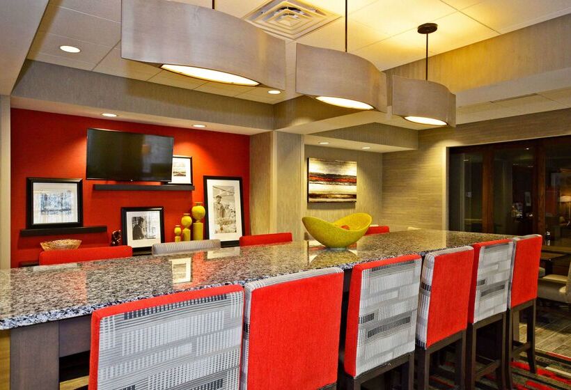 酒店 Hampton Inn Pulaski