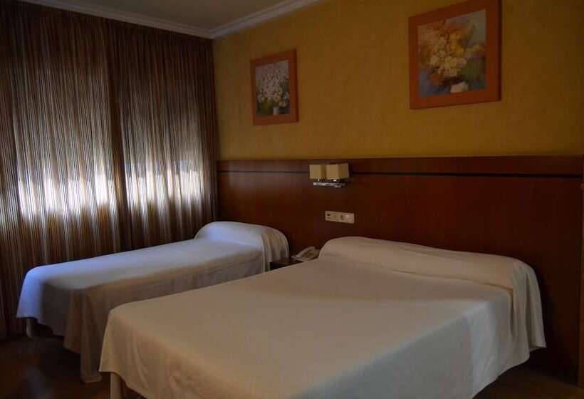 هتل Hhb Pontevedra Confort