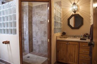 Fotos del hotel Tadeo Inn Bed & Breakfast:  11