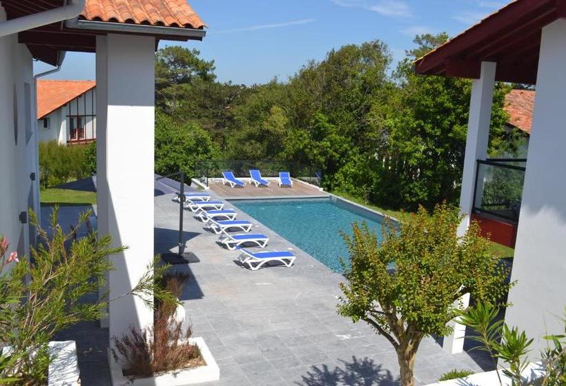 هتل Villa Cenitz Lafitenia Resort