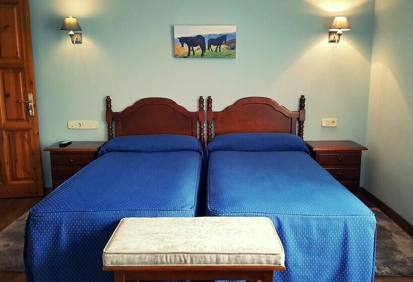 בית מלון כפרי La Rivera