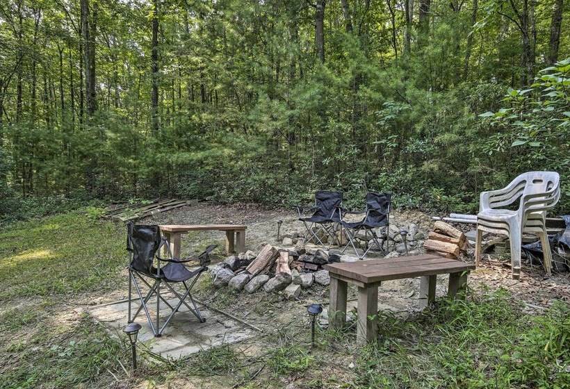 Mountain Town Adventures Home W/ Fire Pit!