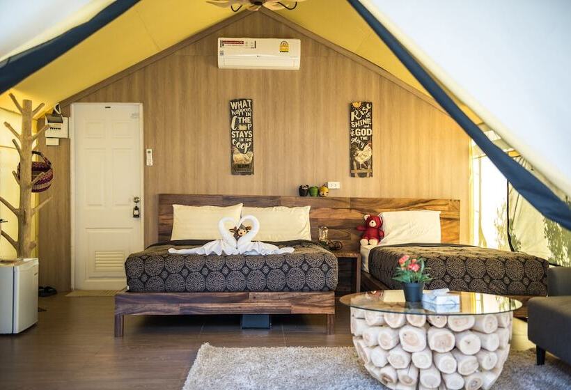 استراحتگاه Mont Blanc Glamping Khao Yai