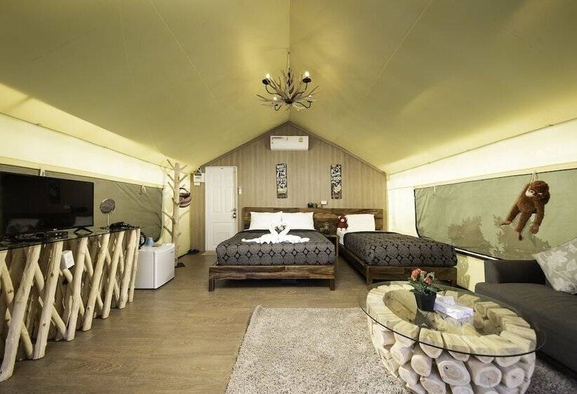 استراحتگاه Mont Blanc Glamping Khao Yai