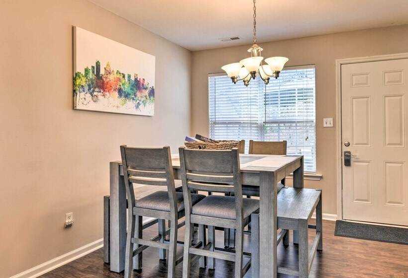 Charlotte Family Retreat W/ Deck, Near Uncc!