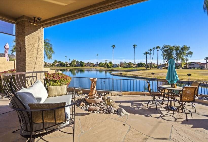 Upscale Phoenix Oasis W/ Small Private Pool & Spa!