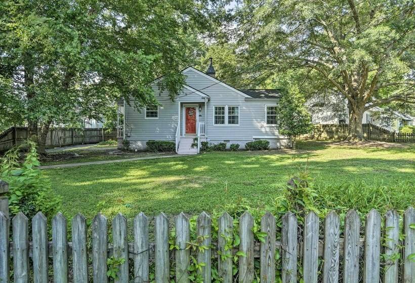 Bright Home W/ Yard In Historic Fuquay Varina!