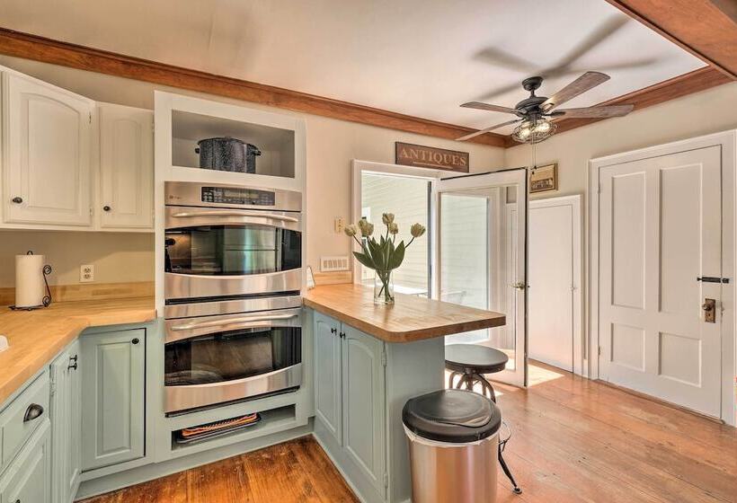 Bright Lake Winnipesaukee Home   Walk To Town