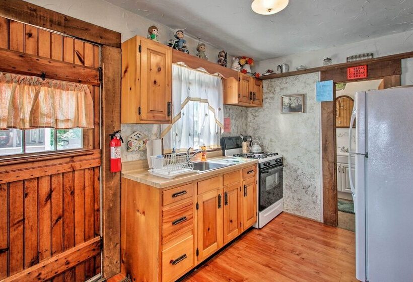 Center Ossipee Pet Friendly Cottage W/ Dock!