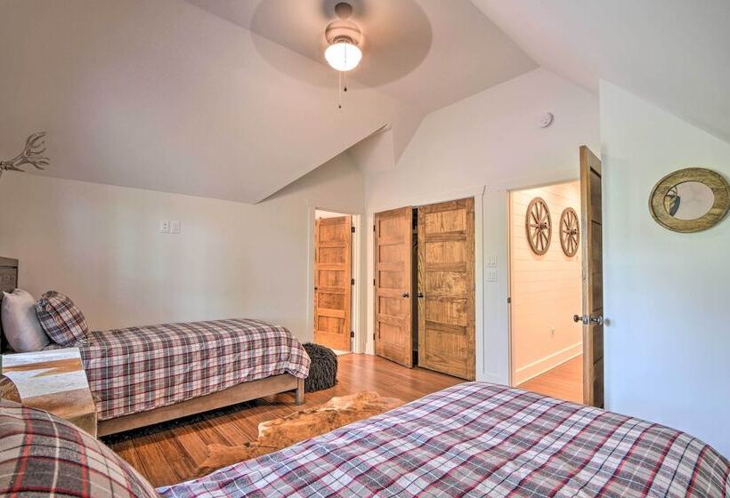 Gated Glenville Cottage: Hike, Fish, & Golf!