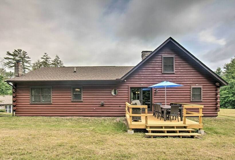 Cozy Family Friendly Pine Grove Cabin W/ Fire Pit!