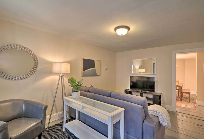 Cozy Lambertville Abode In The Heart Of Downtown!