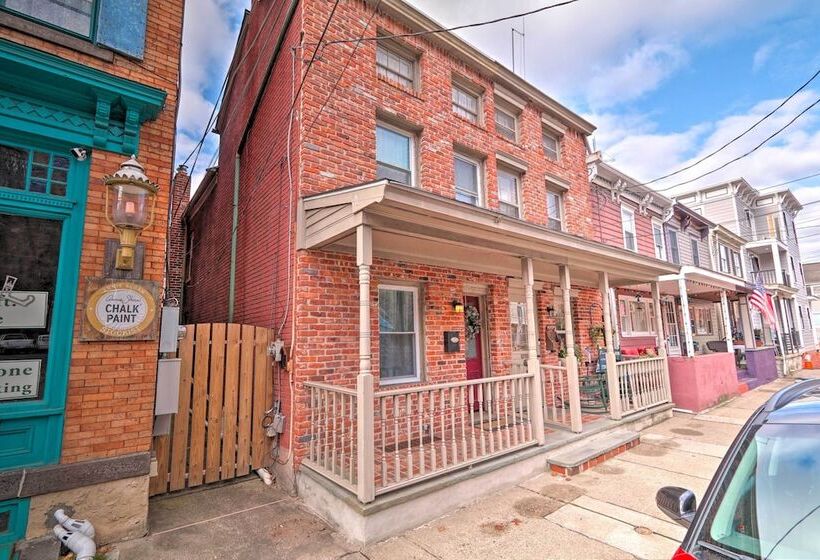 Cozy Lambertville Abode In The Heart Of Downtown!