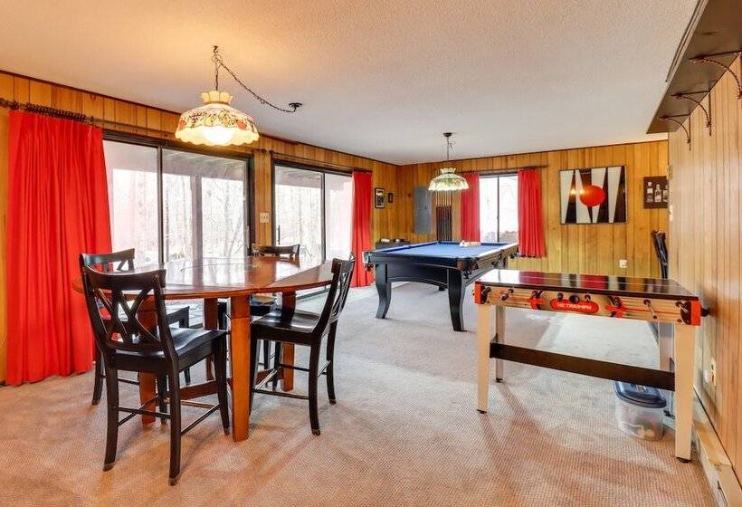 Gouldsboro Cabin W/ Game Room   Near Lakes!