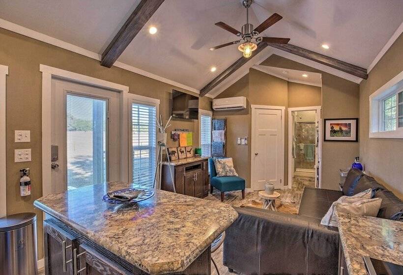 Little Lucky Star  W/ Pond, Boat & Pasture View!