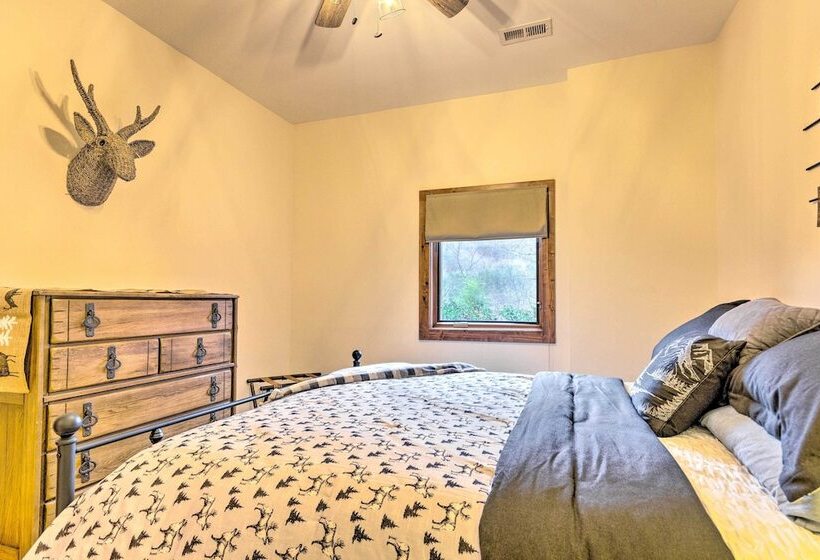 Mountain Cabin W/ Fire Pit, Walk To Golf & Fishing