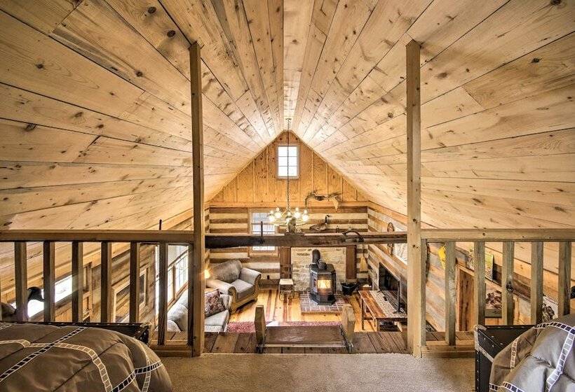 Scenic Cabin W/ Deck & Fire Pit   Near Hiking!